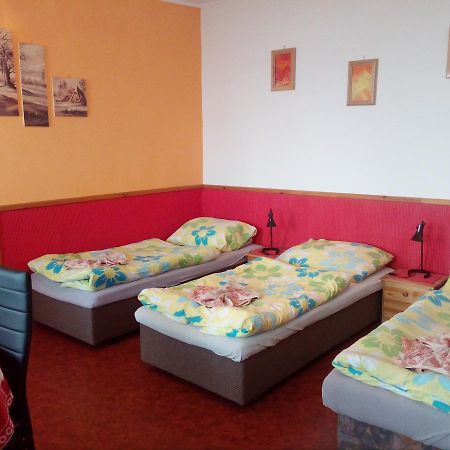 Penzion Rajf Krnov Buitenkant foto