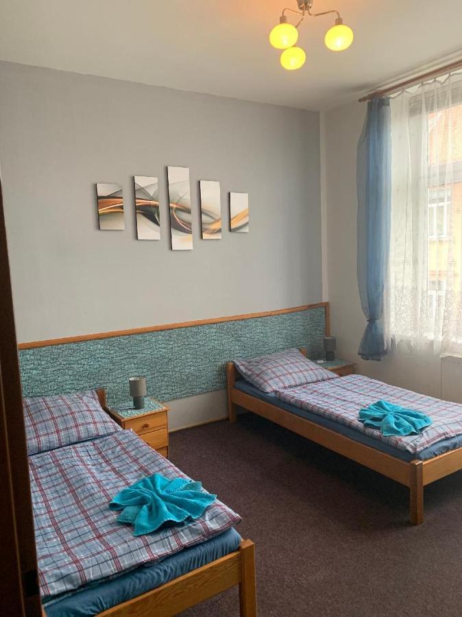 Penzion Rajf Krnov Buitenkant foto